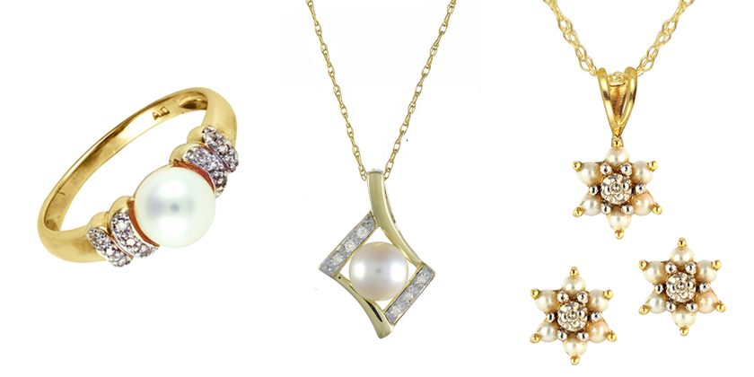 A selection of Ivy Gems Pearl jewellery set in 9ct Yellow Gold